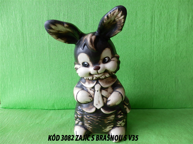 KÓD 3082 Zajíc s brašnou S V35